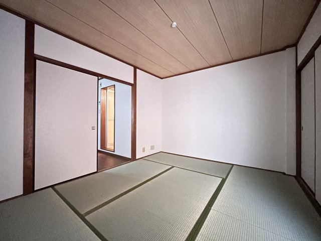 第1北野ビルの和室