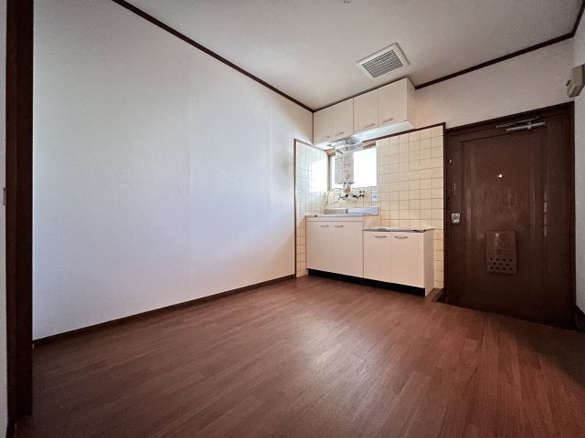 第1北野ビルの居間・リビング