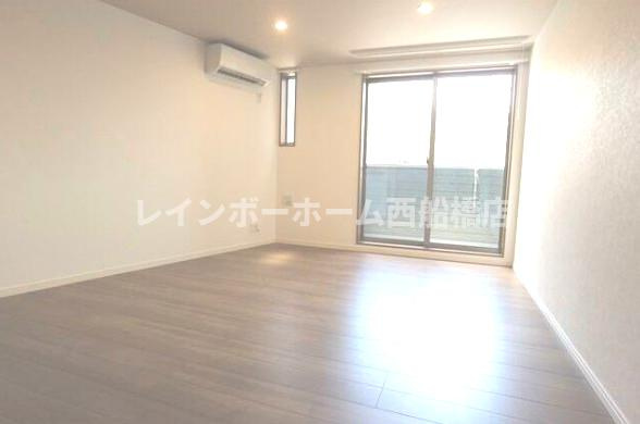 REGALEST千葉の居間・リビング