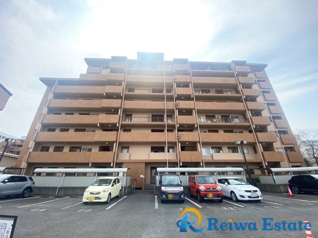 茅ヶ崎グランドハイツ　Ｃ棟の外観