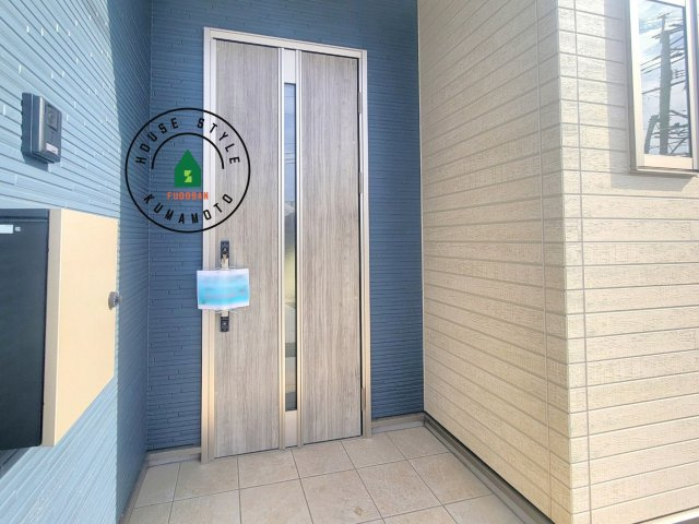 菊池郡菊陽町大字原水第4-4棟（2号棟）　の外観：施工例|おでかけの時も帰った時も、「我が家」を最初に感じでもらえる素敵な空間に。