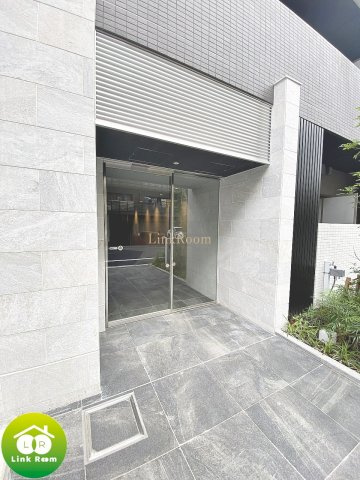 Roots KIKUKAWAのエントランス