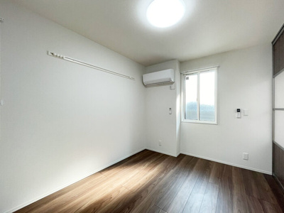 【洋室】 | レーヴェ東戸倉Ⅰ