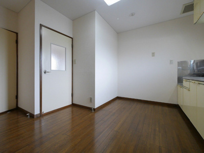 【居間・リビング】 | ローズタウン曽根