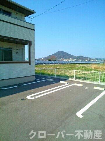 ラッキー　Ⅰの駐車場