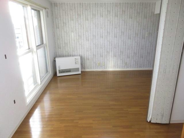 カーサ・プリオールⅤの居間・リビング