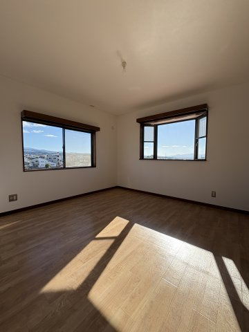 桃園122-9貸家の洋室