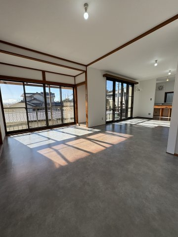 桃園122-9貸家の居間・リビング