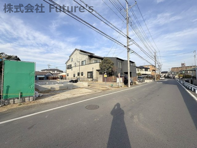三郷市高州3丁目　新築戸建　全2棟　A号棟の前面道路含む現地写真|前面道路含む現地写真です。