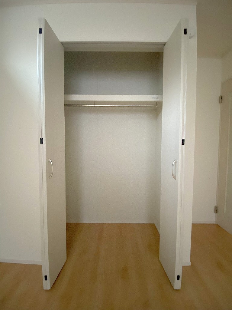 三郷市高州3丁目　新築戸建　全2棟　A号棟の収納|同施工会社の参考写真になります。