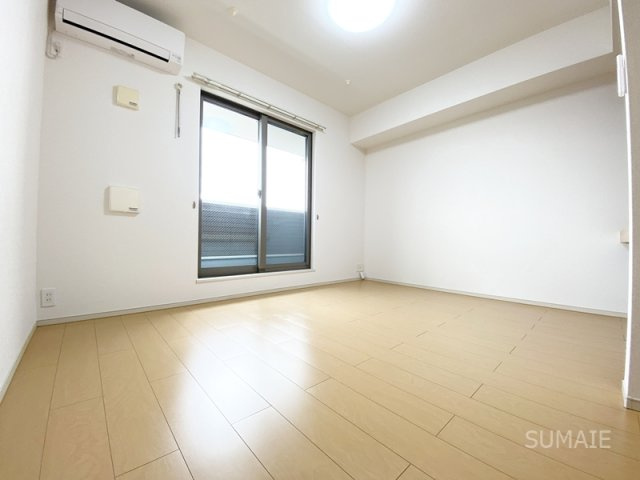 シュシュ　シャンブルの居間・リビング|南向きのリビング！