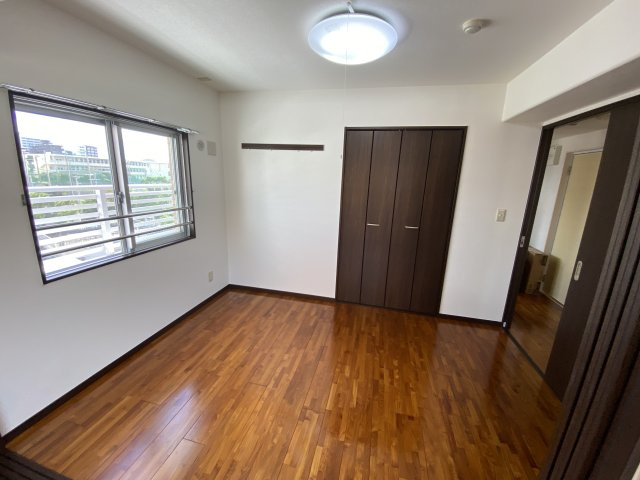 ハッピーファミリーの居間・リビング