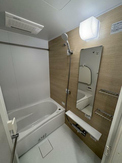 クレストコート東中野の浴室|ゆったり過ごせるお風呂です