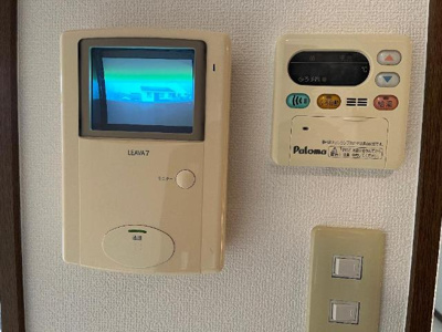 【内装】 | クレオール | カメラ付インターホン