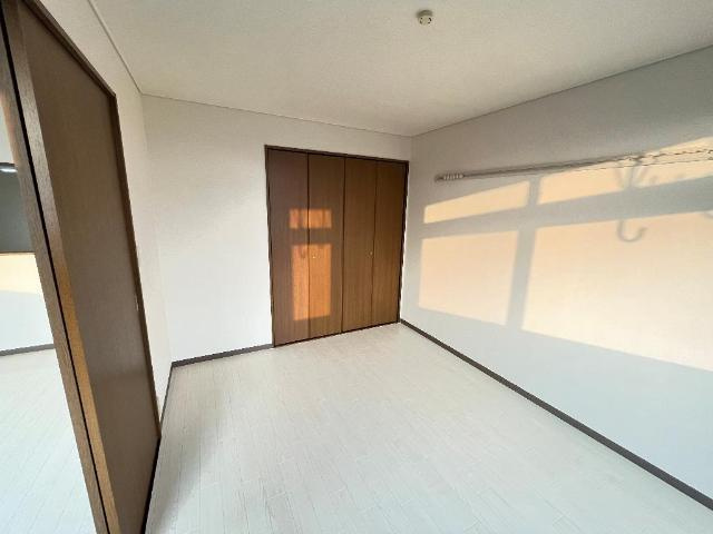 【内装】 | クレオール | 洋室