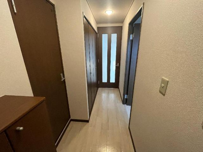 【内装】 | クレオール | 廊下