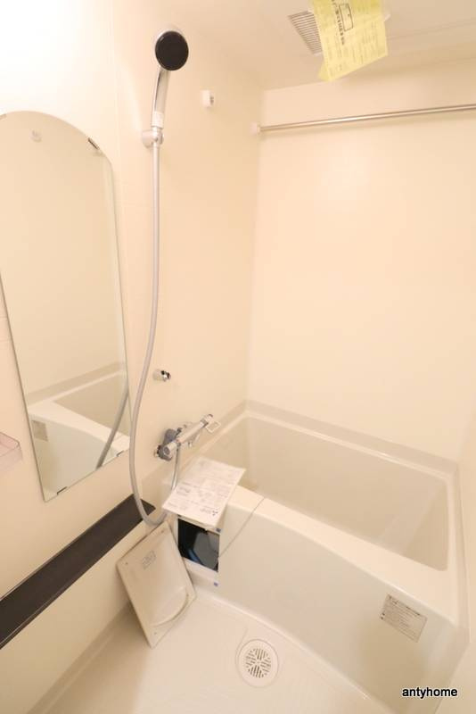 プレサンス　ＯＳＡＫＡ　西中島リエゾンの浴室