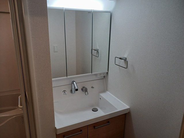 メイ・ガーデンの洗面所