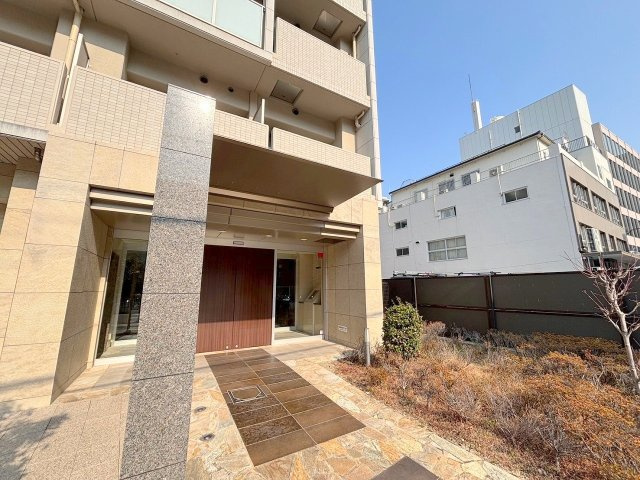 comforespa新大阪のエントランス