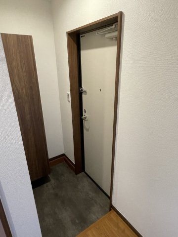 川崎市多摩区生田８丁目のアパートの玄関|※別部屋参考