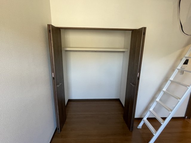 川崎市多摩区生田８丁目のアパートの収納|※別部屋参考