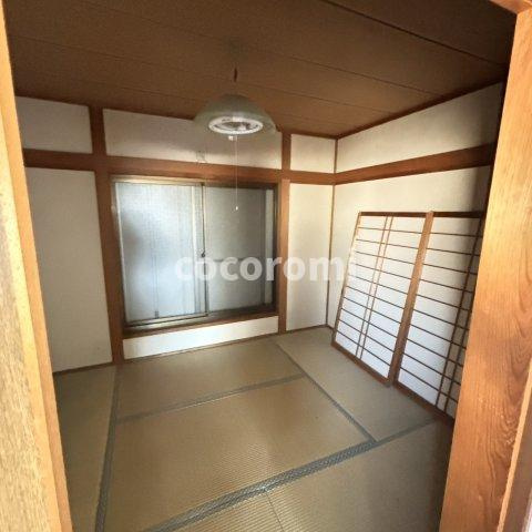 堀溝２丁目戸建ての内装