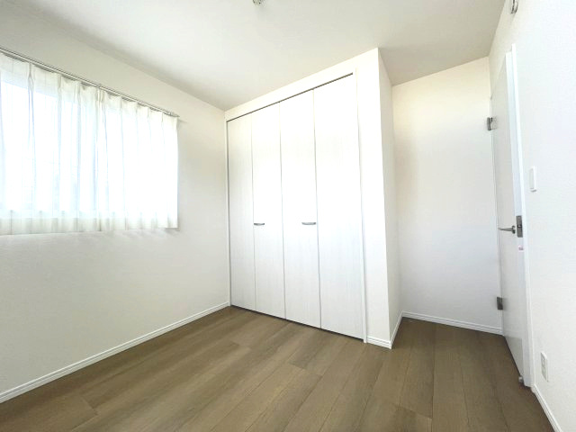 青梅市新町9丁目　新築戸建全1棟の洋室|【洋室4】収納スペース