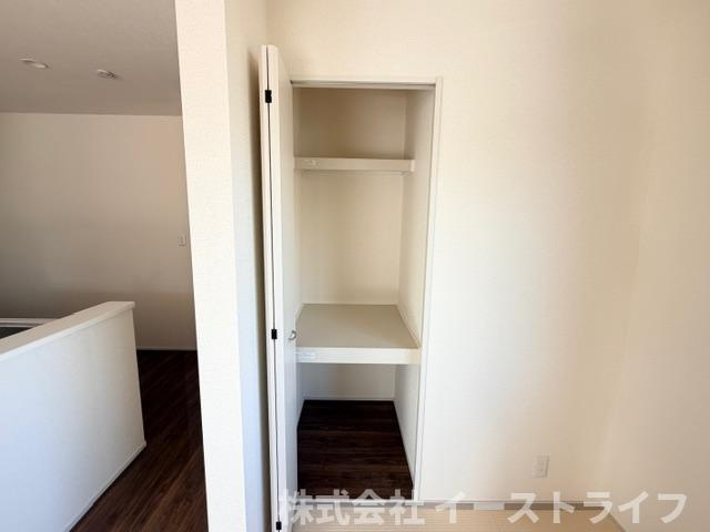 【新築戸建】　いわき市小名浜西君ヶ塚町第3　長期優良住宅の収納|3号棟写真　収納スペースが豊富です。全居室に収納が付いており、すっきり片づけることができ部屋を広く使うことができます。