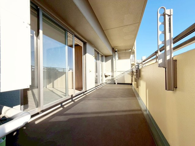 【バルコニー】