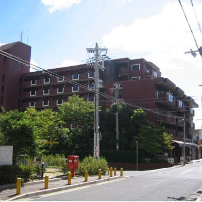 ラフィーネ本山の外観