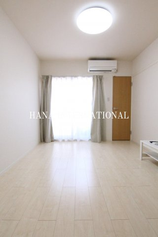 クレイノサードTの居間・リビング