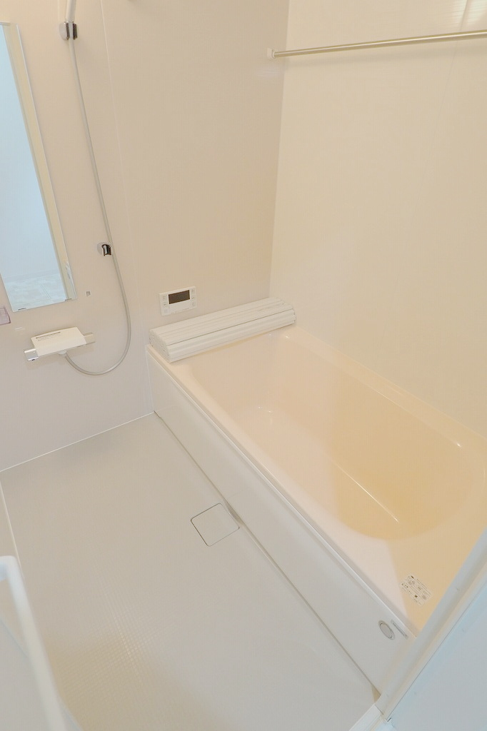 ヴィラージュヤスダの浴室