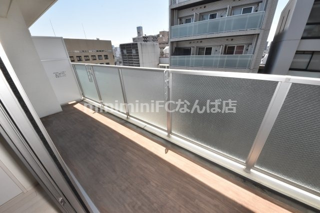 リンデンプラザ心斎橋のバルコニー