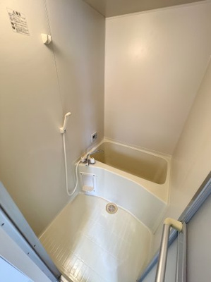 【浴室】 | フローリエ細山F | ※同建物ほかのお部屋の写真です。