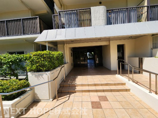 【エントランス】 | パレス南塚口2号棟 | お手入れの行き届いたエントランスです♪