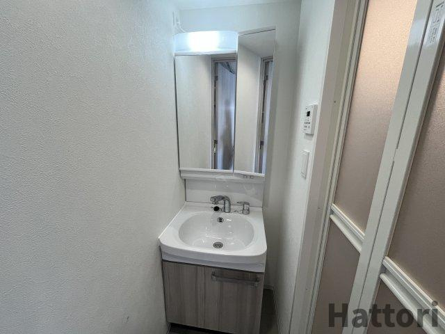 アドバンス大阪ビヤン　仲介手数料無料の洗面所