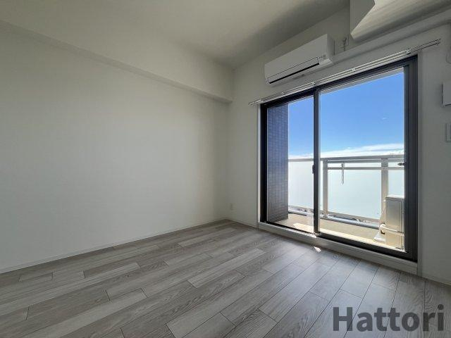 アドバンス大阪ビヤン　仲介手数料無料の居間・リビング