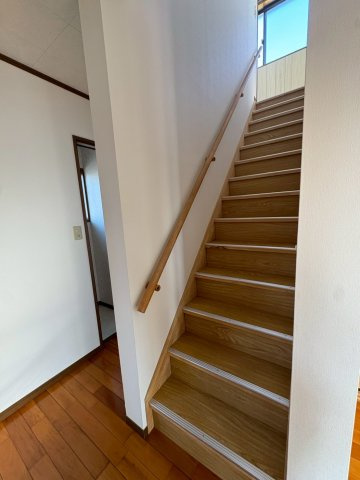越戸町戸建の収納