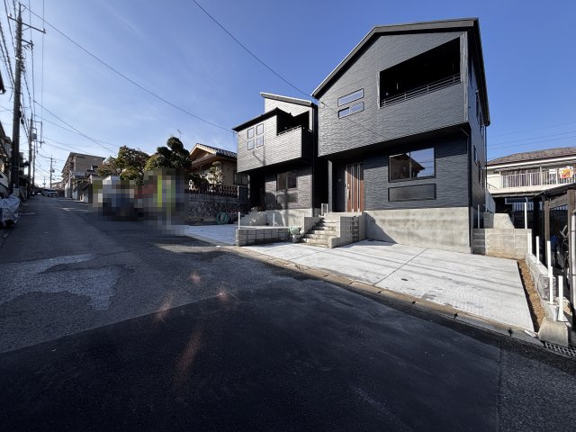 新築戸建　亀崎3丁目(No.１／No.2)の前面道路含む現地写真
