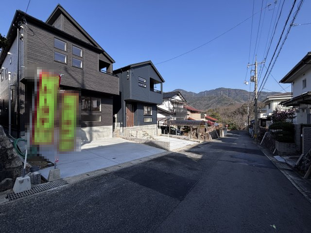 新築戸建　亀崎3丁目(No.１／No.2)の前面道路含む現地写真