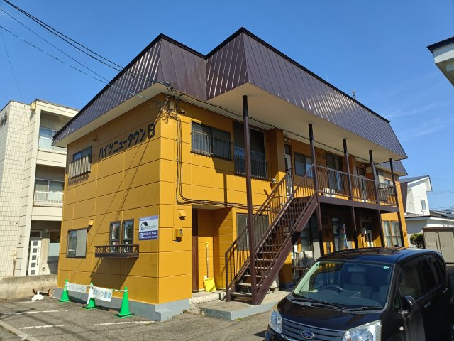 ハイツニュータウンBの外観