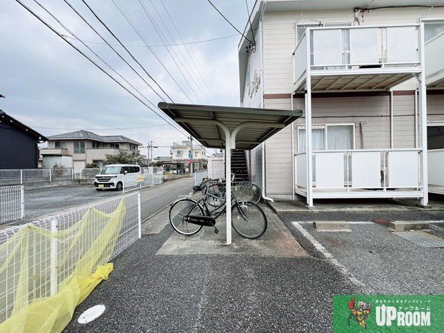 Surplusセブンの駐車場