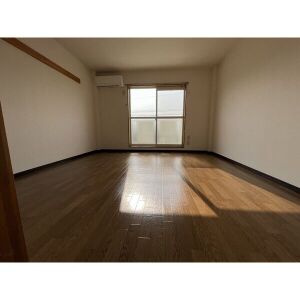 Surplusセブンの居間・リビング