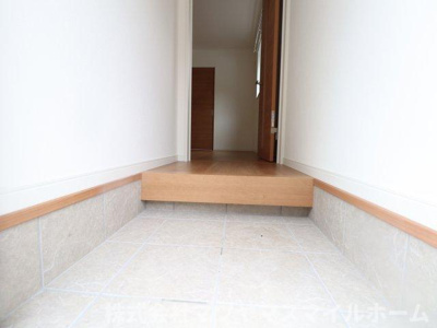 【玄関】 | サポートタウン大東Ⅱ