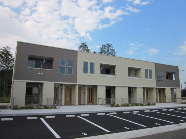 トモニー茜台　花の画像