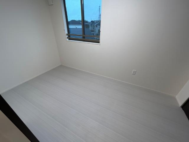 スレッドの内装|洋室