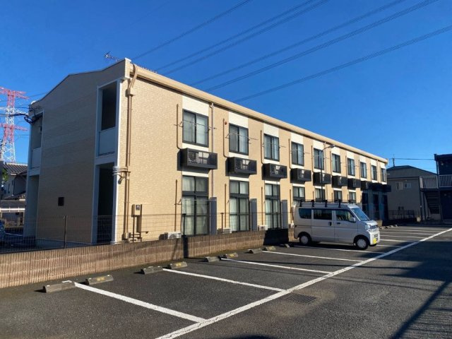 レオパレス椿原