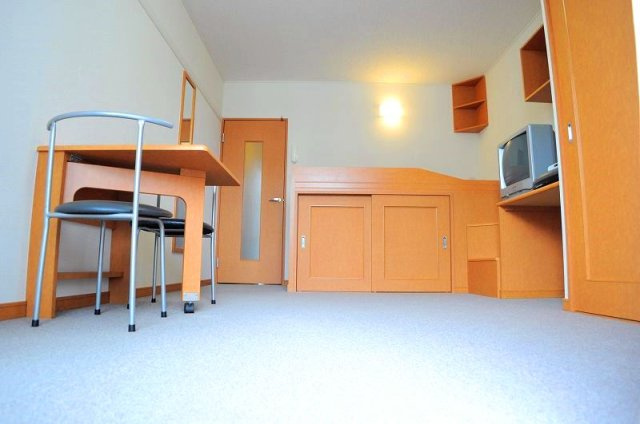 レオパレスＴ＆Ｍの居間・リビング|ゆったりとした居間です