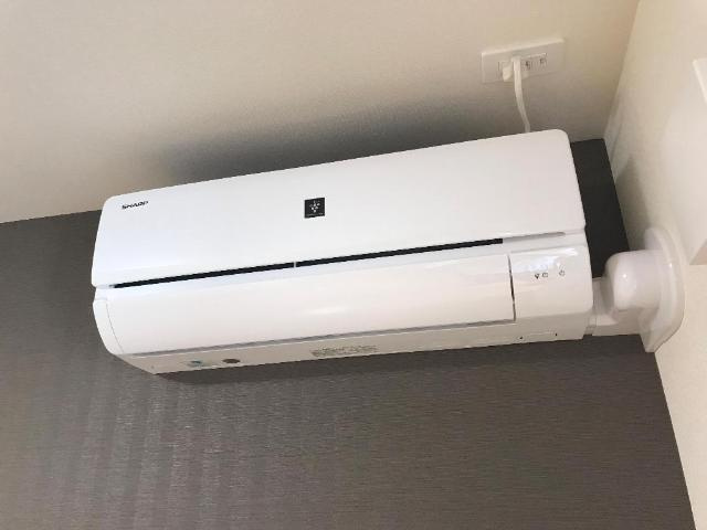 瀬音のいおり（日高市武蔵高萩アパート新築工事）の設備|エアコン（イメージ）