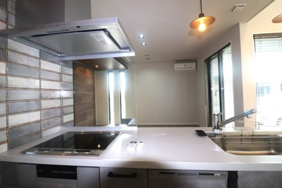 【キッチン】 | 前橋市江木町モデルハウス物件　＃11 | ご家族とコミュニケーションが取りやすい対面式キッチン